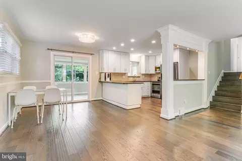 7310 Foxe Pl, Springfield, VA 22151 photo 10