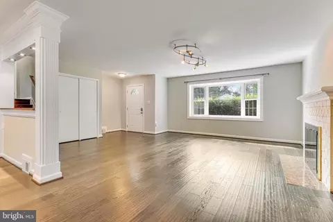 7310 Foxe Pl, Springfield, VA 22151 photo 8