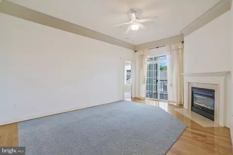 7871 Rolling Woods Ct #1402, Springfield, VA 22152 photo 11