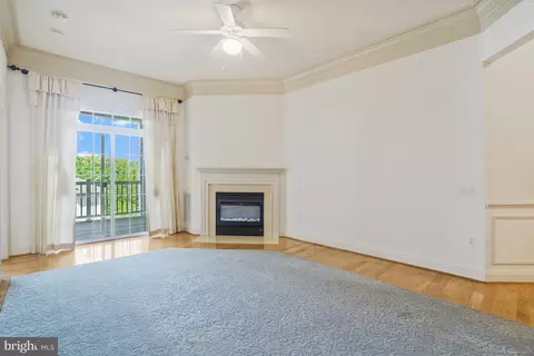 7871 Rolling Woods Ct #1402, Springfield, VA 22152 photo 9