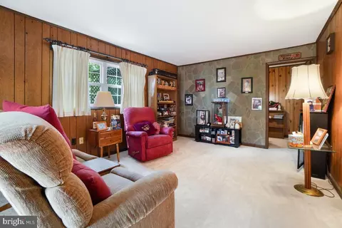 6212 Zekan Ln, Springfield, VA 22150 photo 12