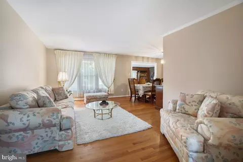 6212 Zekan Ln, Springfield, VA 22150 photo 5