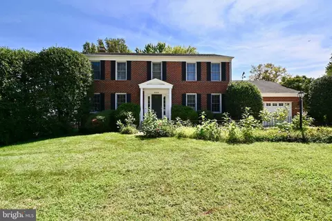 4405 Eaton Pl, Alexandria, VA 22310