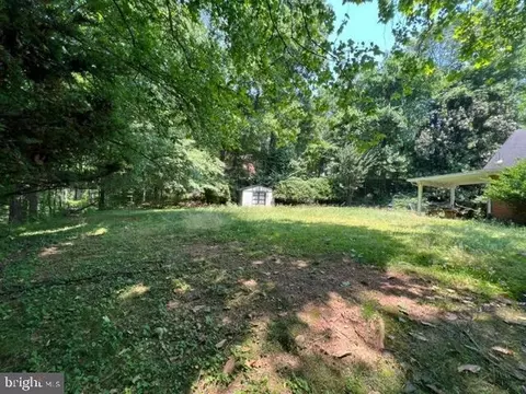 1050 Bellview Rd, Mclean, VA 22102 photo 1