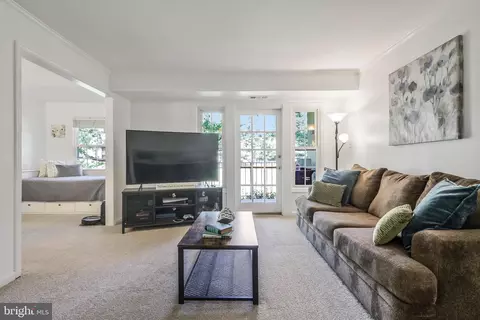 5803 D Rexford Dr #814, Springfield, VA 22152 photo 9