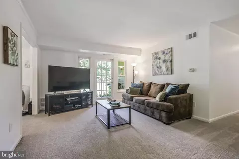 5803 D Rexford Dr #814, Springfield, VA 22152 photo 12