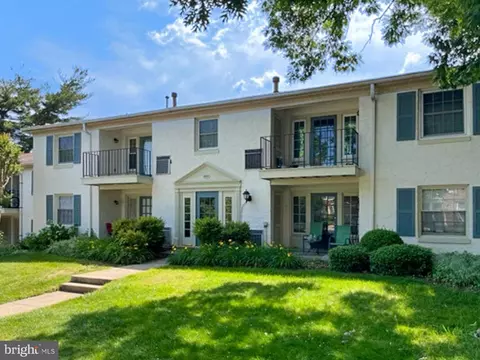 5821 H Rexford Dr #751, Springfield, VA 22152