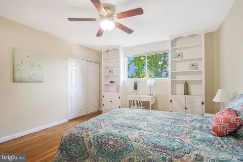 8905 Victoria Rd, Springfield, VA 22151 photo 30