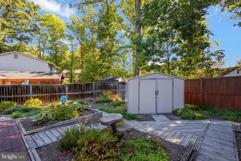 8905 Victoria Rd, Springfield, VA 22151 photo 41