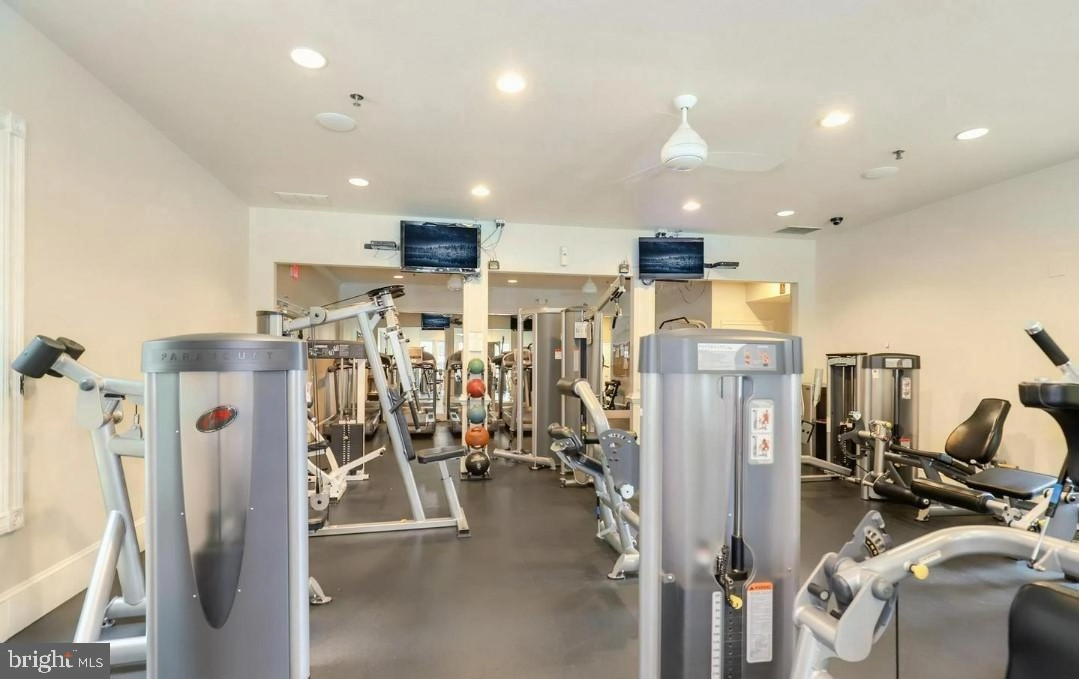 1550 Spring Gate Dr #8209, Mclean, VA 22102 photo 30