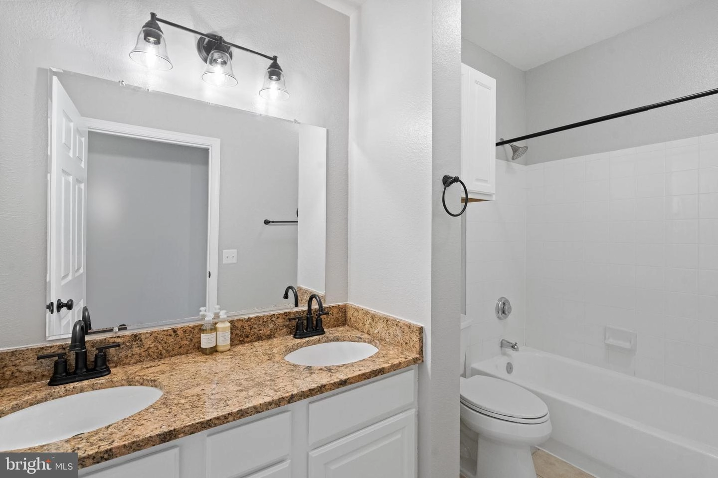 1550 Spring Gate Dr #8209, Mclean, VA 22102 photo 21