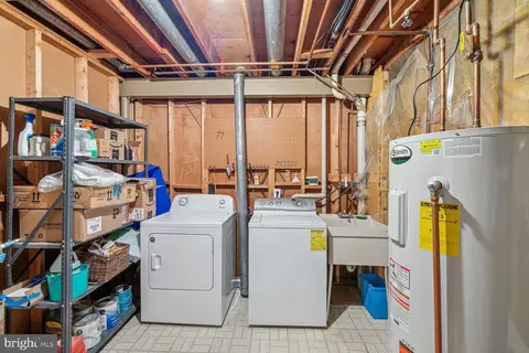 7067 Leestone St, Springfield, VA 22151 photo 33
