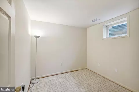 7067 Leestone St, Springfield, VA 22151 photo 31