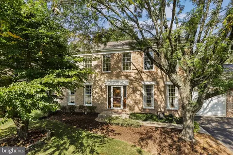 12652 Terrymill Dr, Herndon, VA 20170