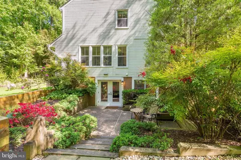 1720 Chesterbrook Vale Ct, Mclean, VA 22101 photo 32