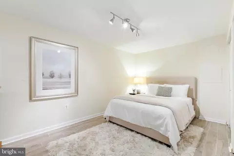 1720 Chesterbrook Vale Ct, Mclean, VA 22101 photo 38