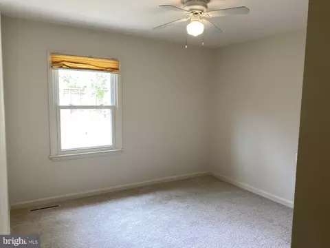 6208 Frontier Dr, Springfield, VA 22150 photo 12