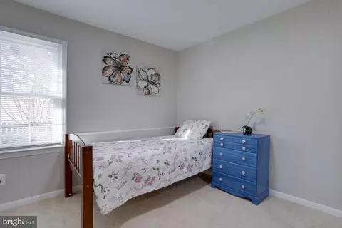9306 Winbourne Rd, Burke, VA 22015 photo 31