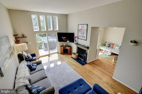 1621 Inlet Ct, Reston, VA 20190 photo 3