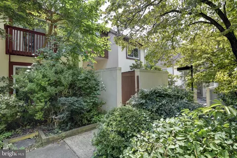 1621 Inlet Ct, Reston, VA 20190 photo 29