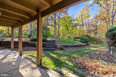 12107 Stirrup Rd, Reston, VA 20191 photo 36
