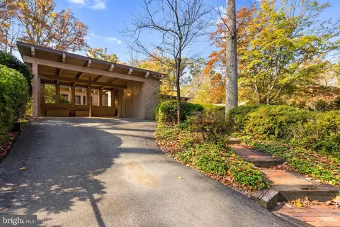 12107 Stirrup Rd, Reston, VA 20191 photo 44