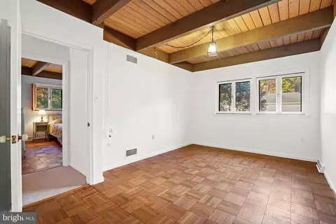 12107 Stirrup Rd, Reston, VA 20191 photo 11