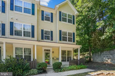 9192 Cardinal Forest Ln #46, Lorton, VA 22079