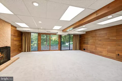 11233 S Shore Rd, Reston, VA 20190 photo 5