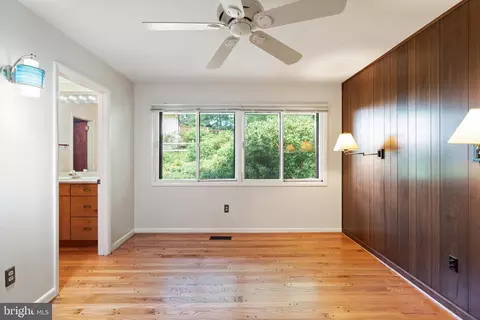 11233 S Shore Rd, Reston, VA 20190 photo 30