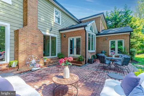 6513 Bellamine Ct, Mclean, VA 22101 photo 39