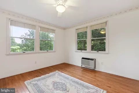 6715 Bellamy Ave, Springfield, VA 22152 photo 15