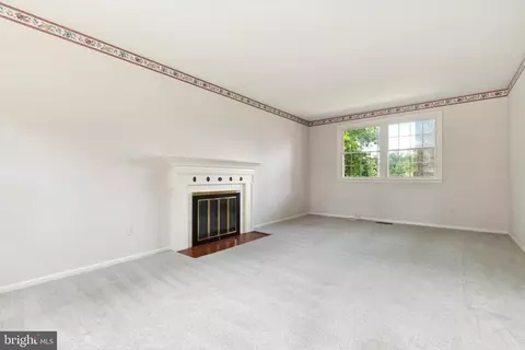 6715 Bellamy Ave, Springfield, VA 22152 photo 19