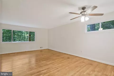 6808 Vienna Ct, Springfield, VA 22152 photo 13