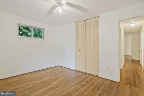 6808 Vienna Ct, Springfield, VA 22152 photo 24