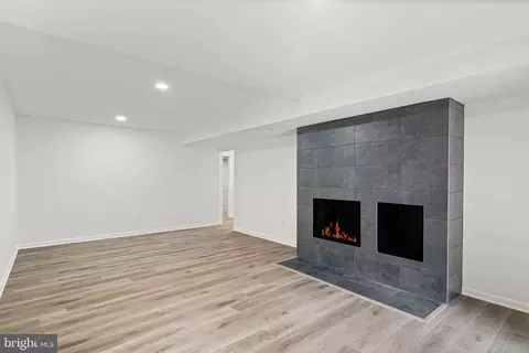 11446 Links Dr, Reston, VA 20190 photo 54