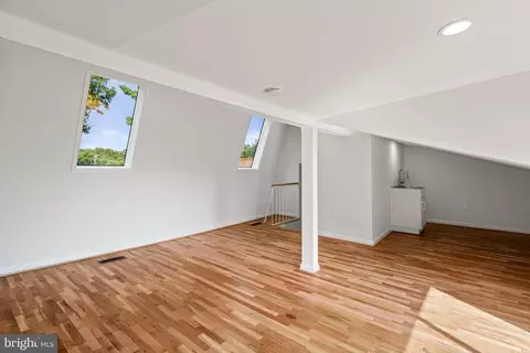 11446 Links Dr, Reston, VA 20190 photo 50