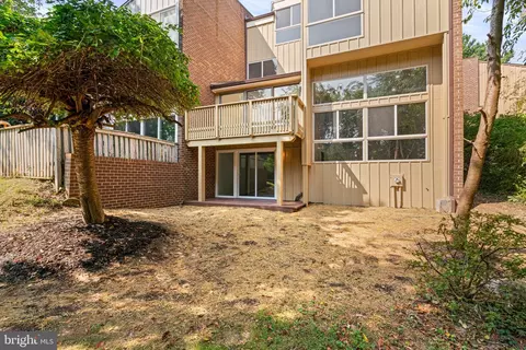 11446 Links Dr, Reston, VA 20190 photo 62