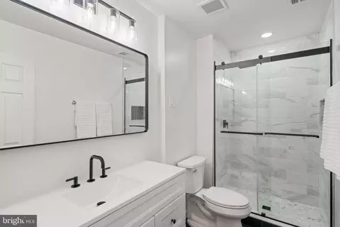 11446 Links Dr, Reston, VA 20190 photo 45