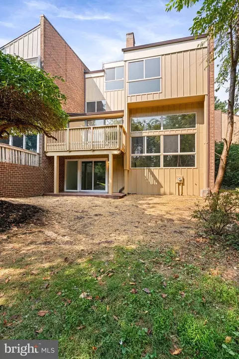 11446 Links Dr, Reston, VA 20190 photo 64
