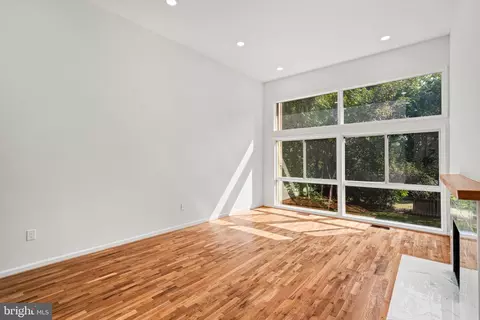 11446 Links Dr, Reston, VA 20190 photo 28