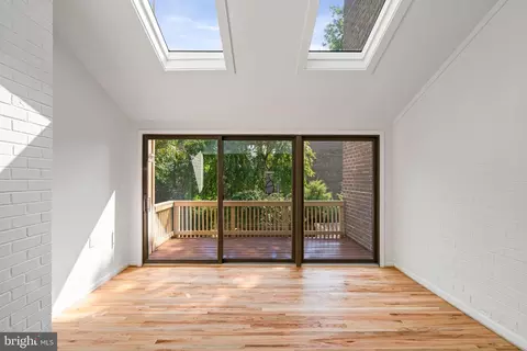 11446 Links Dr, Reston, VA 20190 photo 20