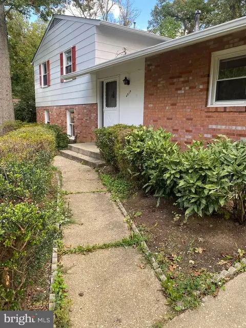 6519 Greenview Ln, Springfield, VA 22152 photo 3