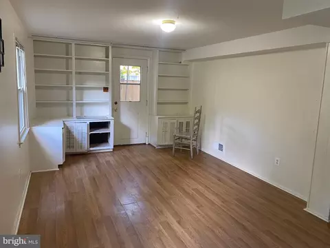 6519 Greenview Ln, Springfield, VA 22152 photo 29