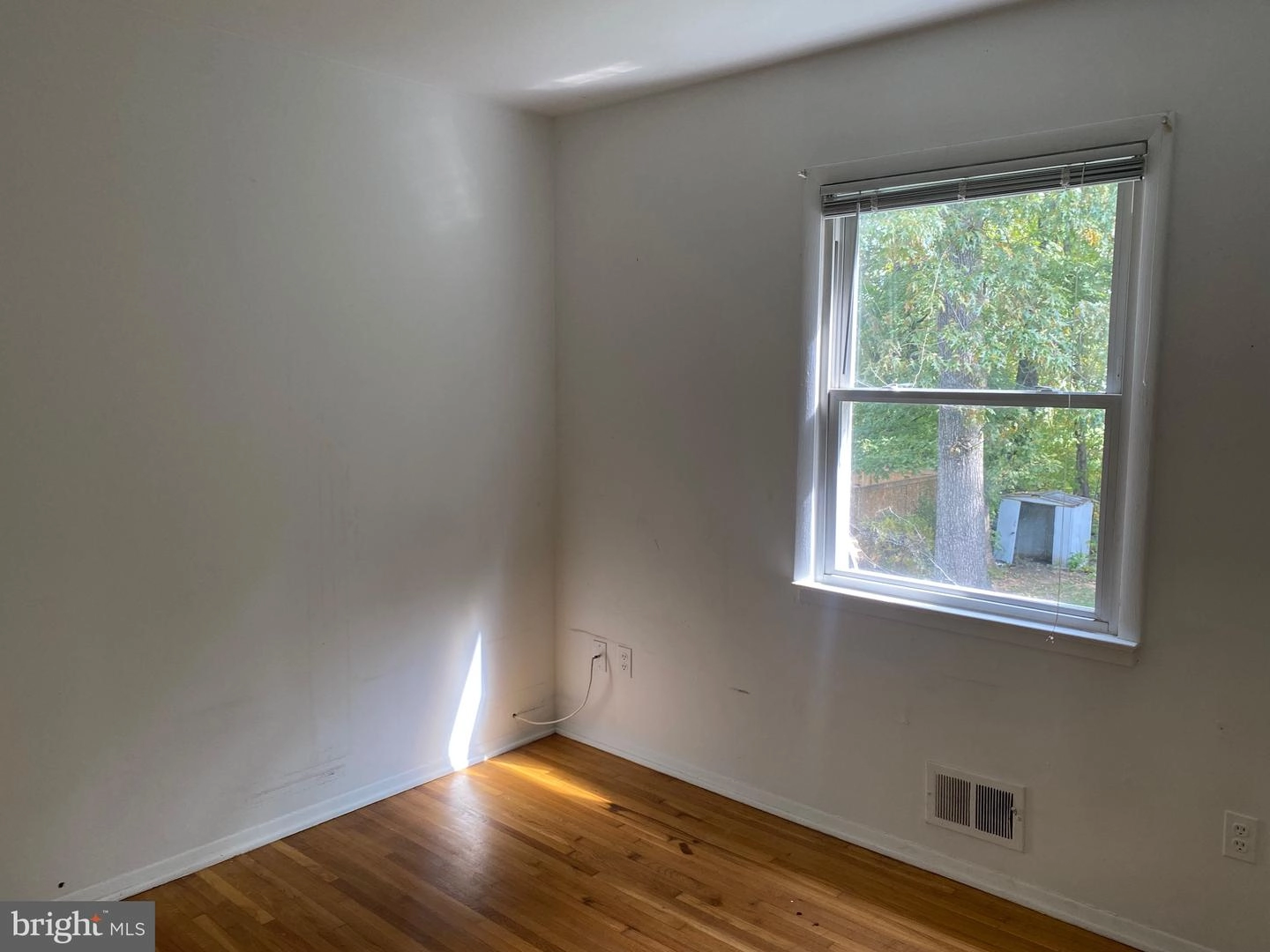 6519 Greenview Ln, Springfield, VA 22152 photo 17