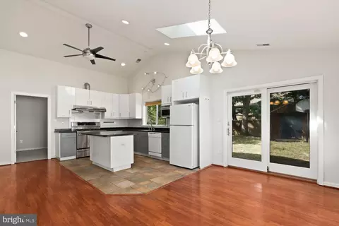 5420 Gainesville Rd, Springfield, VA 22151 photo 11
