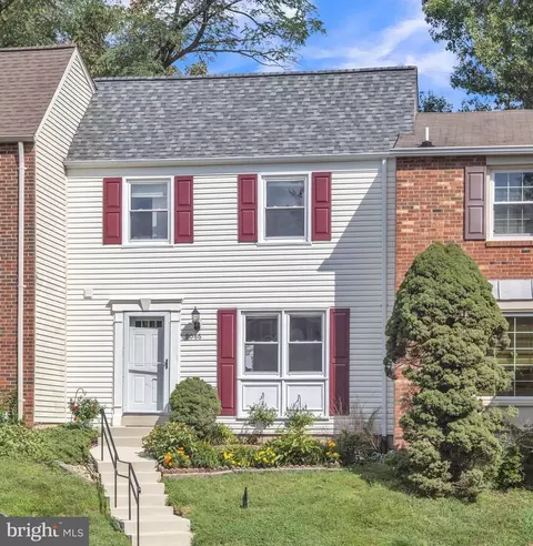 9066 Loreleigh Way, Fairfax, VA 22031