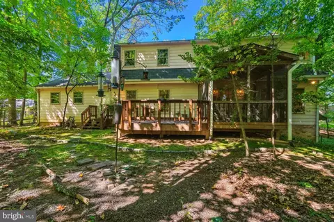 2403 Bugle Ln, Reston, VA 20191 photo 7