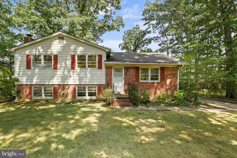 7212 Wesley Rd, Springfield, VA 22150