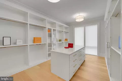 Other - 725 Lawton St, Mclean, VA 22101 photo 2 of 27